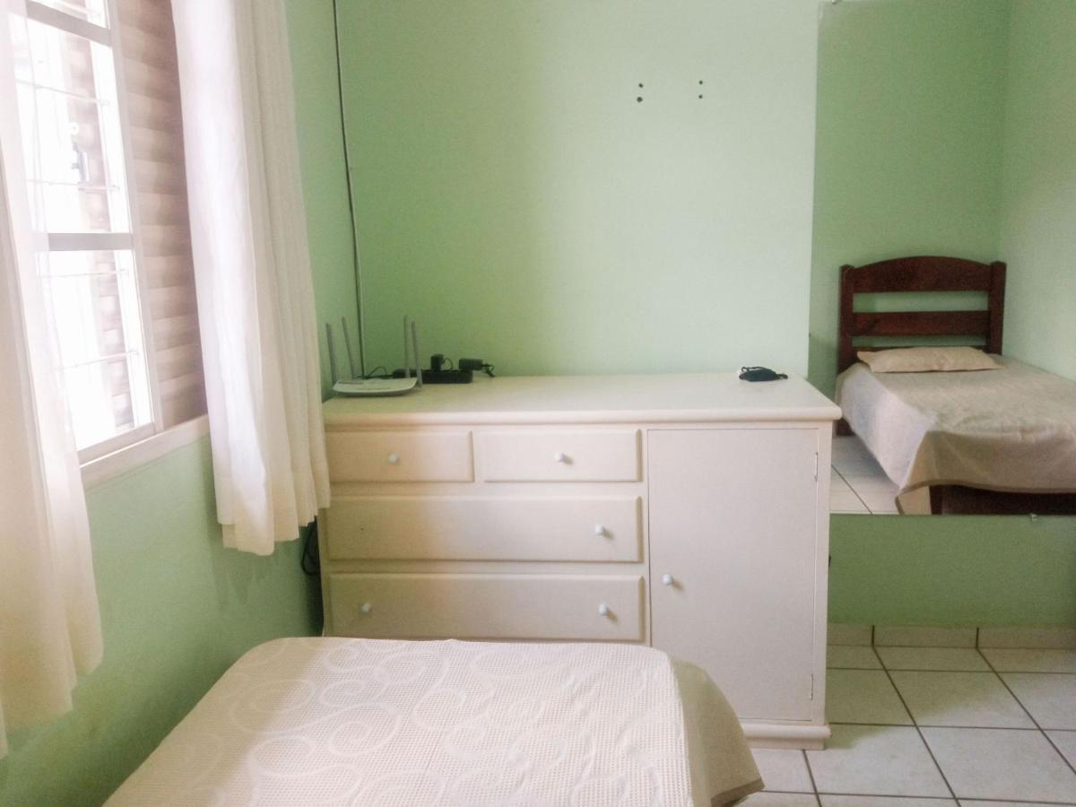 Casa Azul Antares 3 Quartos - Pet Friendly 론드리나 외부 사진